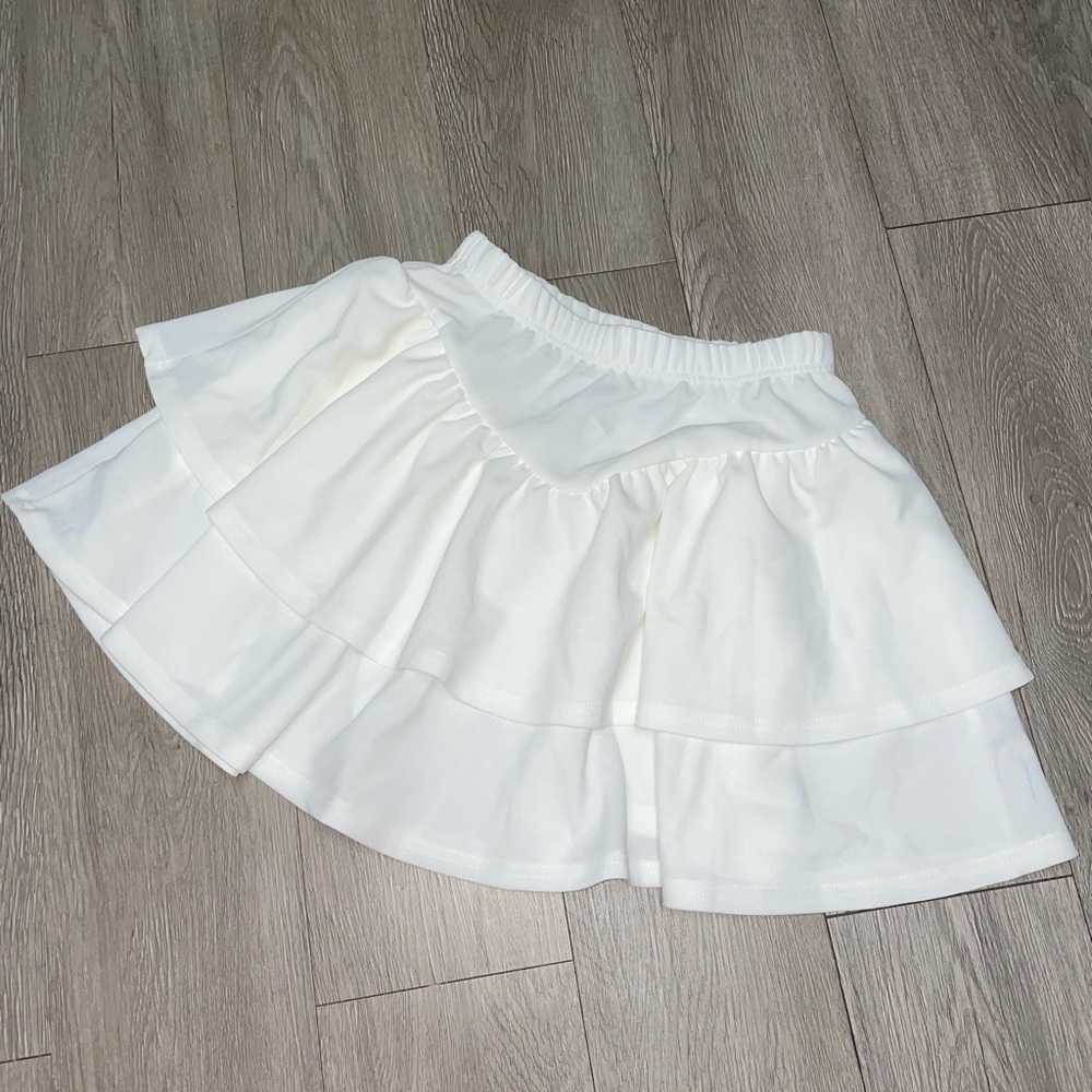 SHEIN White Ruffled Mini Skirt